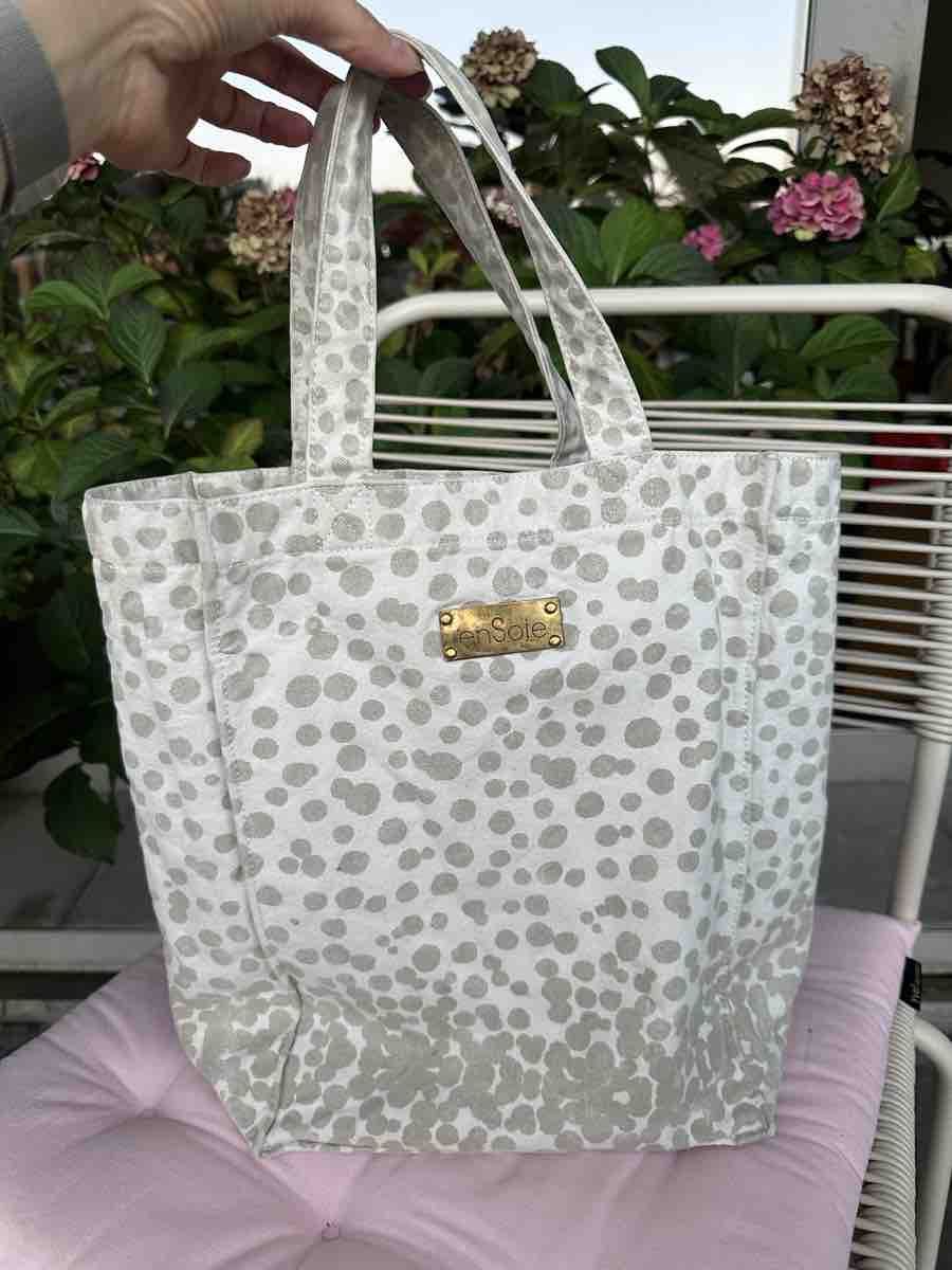 Ensoie Taschen für Damen: Tasche enSoie Grösse M – Gebraucht aus Winterthur von yosushi