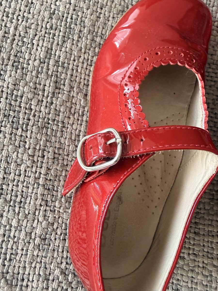 Scarpe per ragazze: Lackschuhe rot 28 – Usato da Basel venduto da RausindieNatur 3