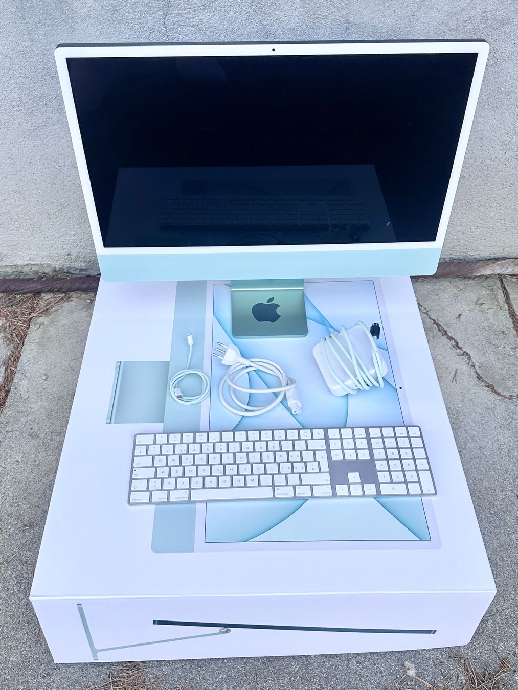 Apple PC: Apple iMac 24 M1 – Usato da Maienfeld venduto da bumble-bee888 1