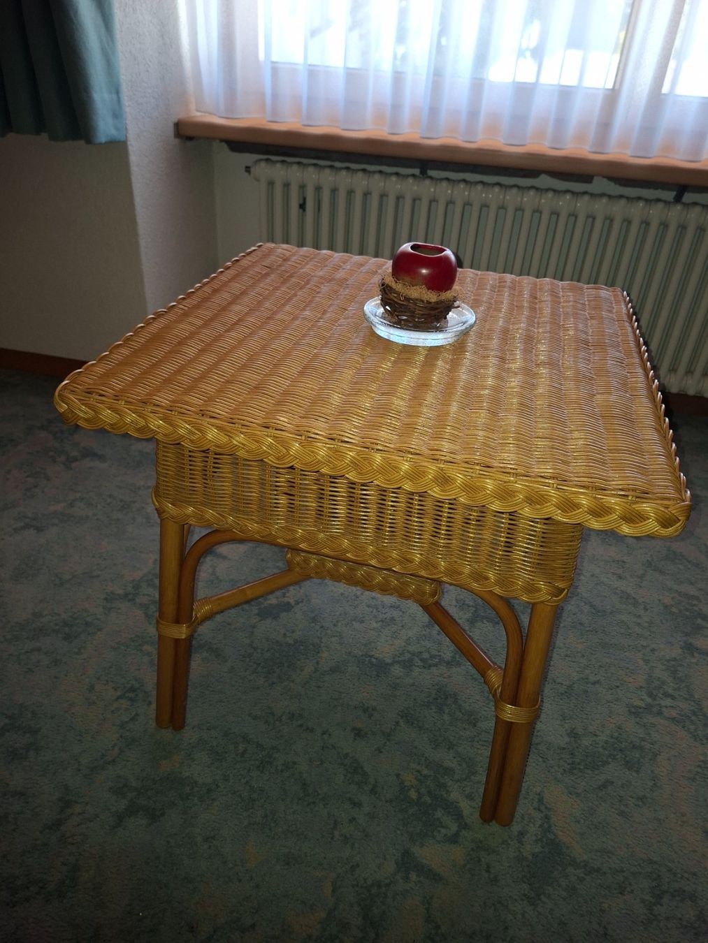 Tavoli: Tisch und 2 Stühle – Usato da Reinach AG venduto da Sogau