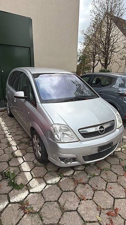 Autos: Opel Meriva A 16 – D'occasion à Möhlin par B0K1