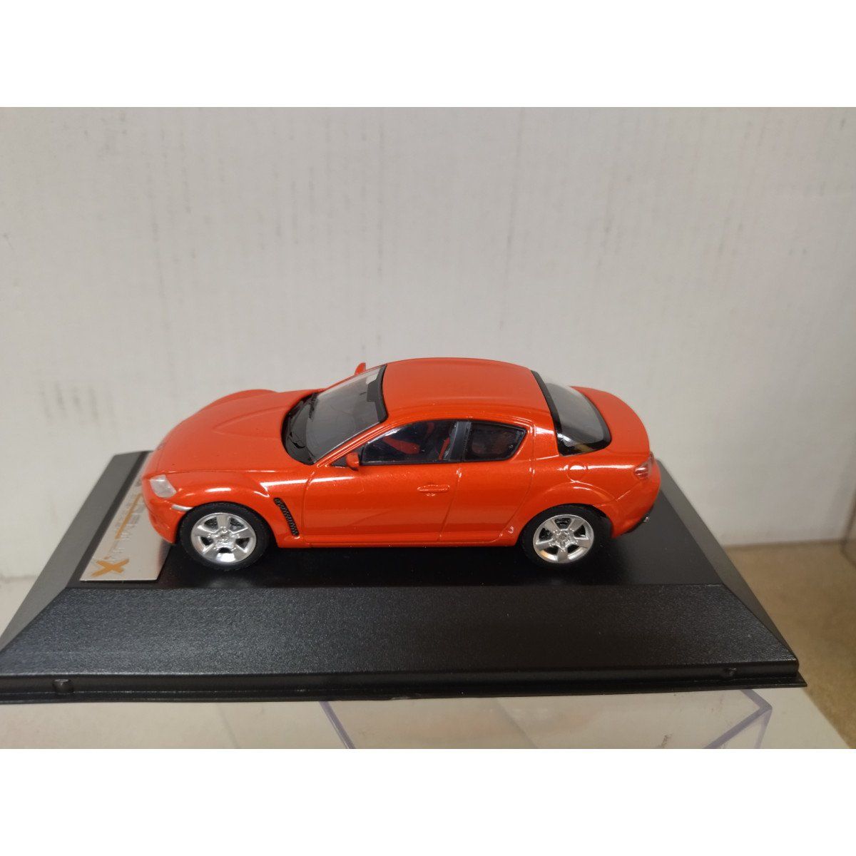 Mazda Modellini d'auto: Mazda RX-8 (2003) – Nuovo e nell'imballaggio originale da Flawil venduto da Imperiosud 2