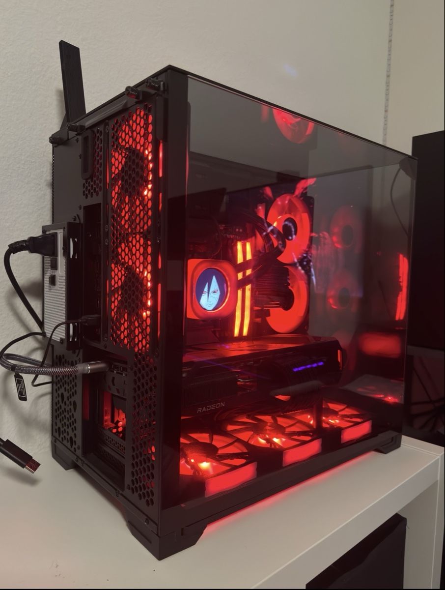 Amd PC: High End Gaming Pc Ryzen 7 700X und 9070XT Red Devil  – Nuovo (secondo la descrizione) da Ermensee venduto da Joao_ 4