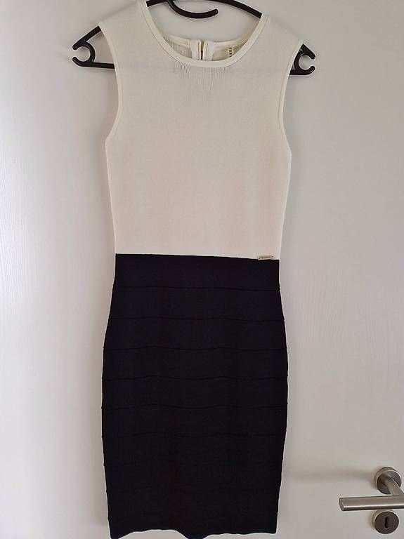 Vestiti: Robe Guess – Usato da Martigny venduto da uth_2t2d