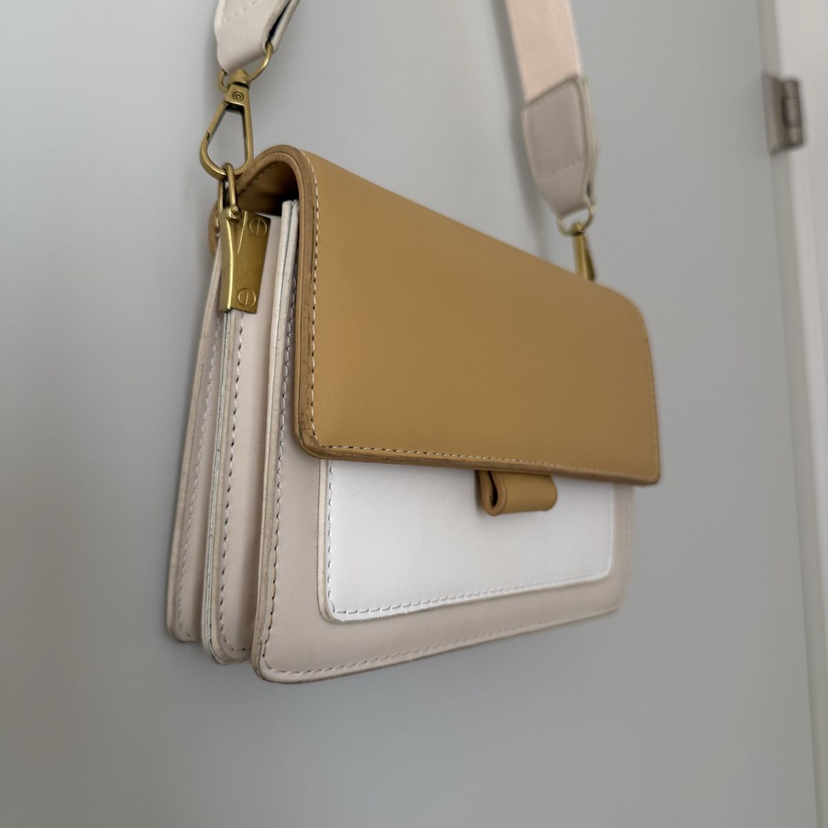 Borse da donna: Handtasche Kunstleder – Nuovo (secondo la descrizione) da Zürich venduto da kru_8dtk 1