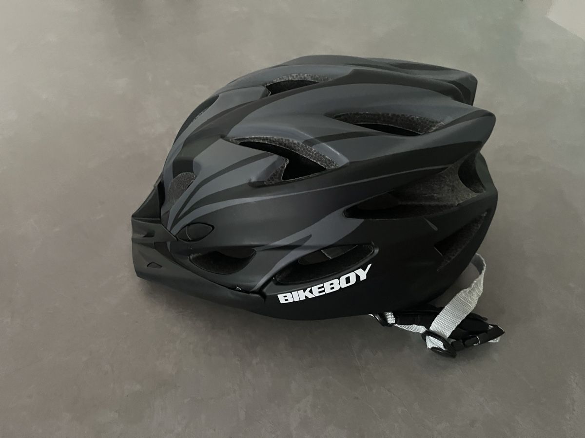 Caschi: Casco da bicicletta BIKEBOY nero/ L – Nuovo (secondo la descrizione) da Volketswil venduto da mon_ssk6