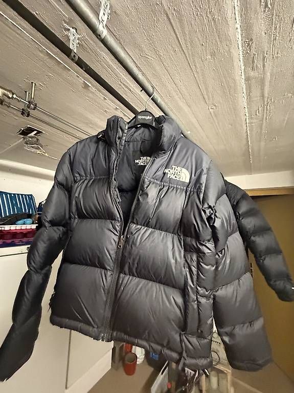 North Face Giacche: The North Face Winterjacke gebraucht – Usato da Uebeschi venduto da nade789 1