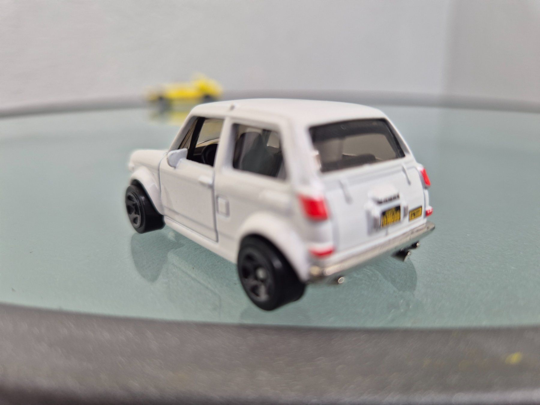 Honda Modellautos: Hot Wheels Honda N600 Racing. – Gebraucht aus Oberbuchsiten von laffite54 2