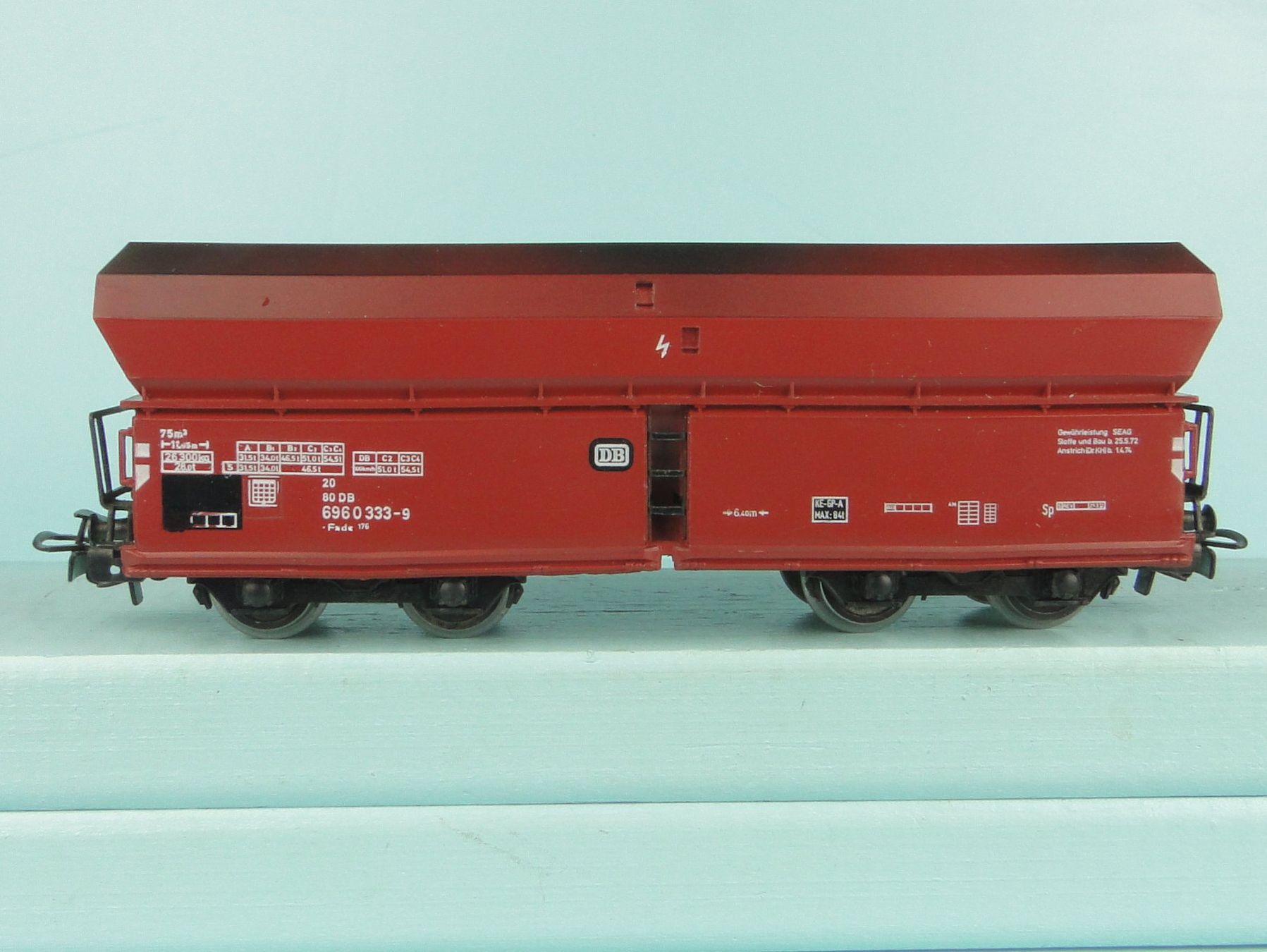 Märklin Modelleisenbahnen: Märklin 4624 DB Grossraumwagen – Gebraucht aus Bülach von  4
