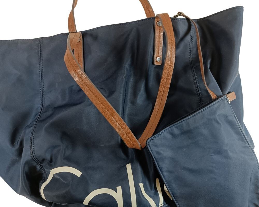 Calvin Klein Borse da donna: CALVIN KLEIN Celia Nylon Tote Tasche – Usato da Luzern venduto da Restwert_Luzern 5