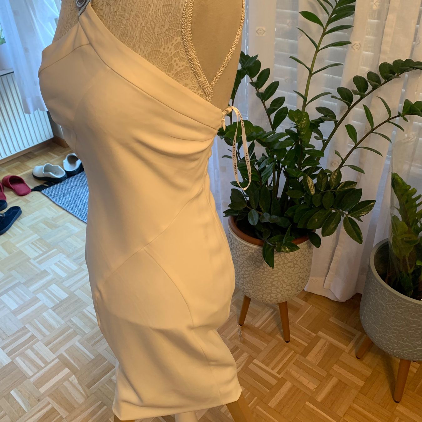 Versace Vestiti: Versace Kleid Gr  34 – Nuovo (secondo la descrizione) da St. Gallen venduto da mania03 3