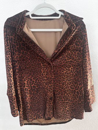 BLUSE MIT LEOPARDENMUSTER, GRÖSSE S