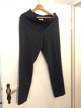 Akris Punto Hose, Gr. 40, neuwertig, Stretch Stoff!