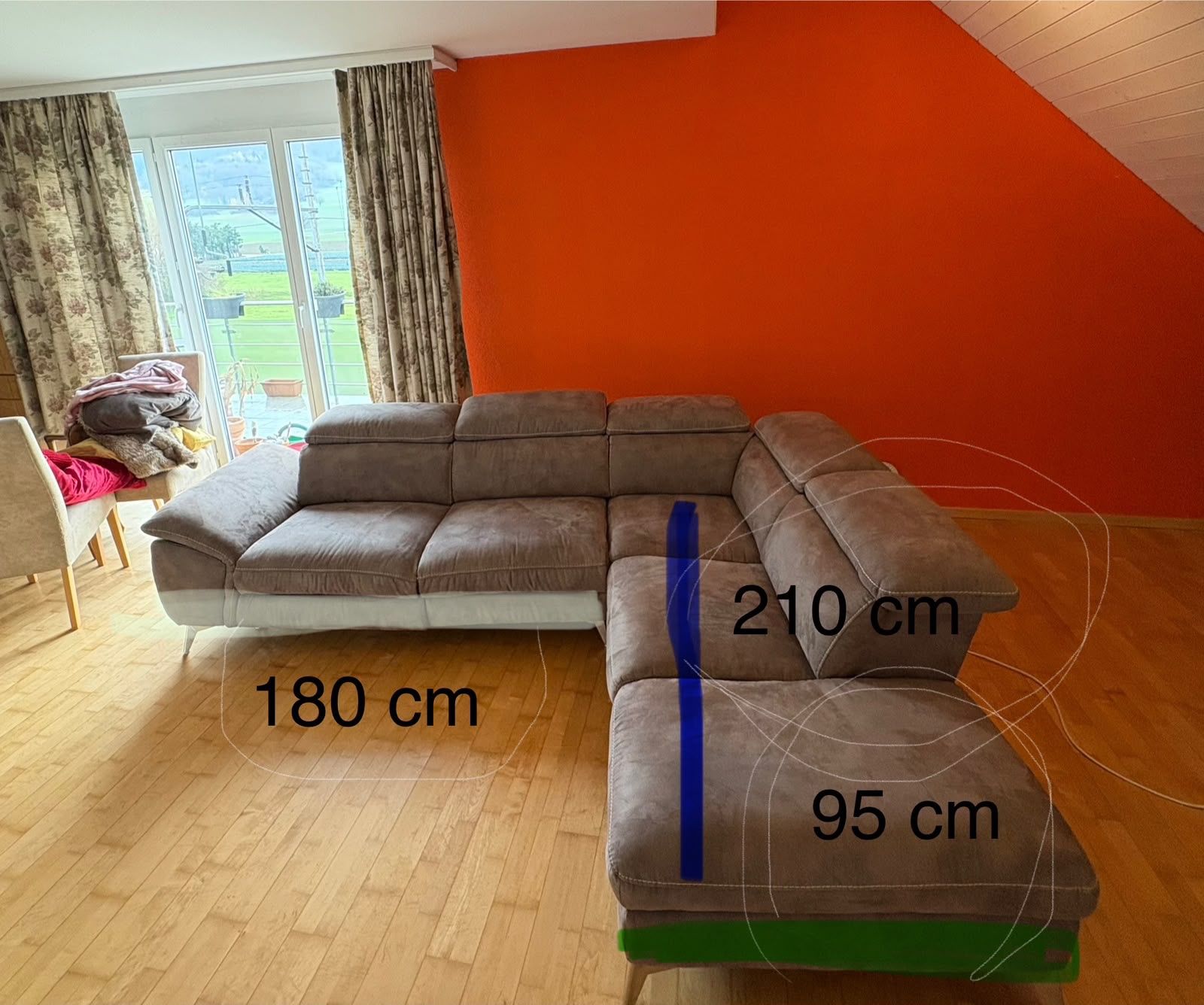 Sofas: Modernes Ecksofa mit Relaxfunktion – D'occasion à Oberweningen par rst_f2vm 1