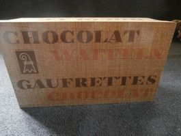 Vorrats Blech Dose Läckerli Huus Chocolat Waffeln
