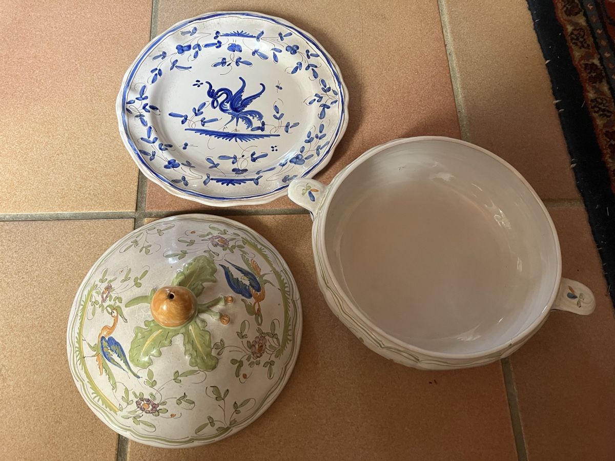 Set di piatti: Soupière Décor Moustiers – Nuovo (secondo la descrizione) da Liebefeld venduto da PoloLePoulpe 1