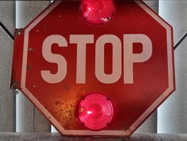 Original Stop-Leucht-Schild US School-Bus Vintage