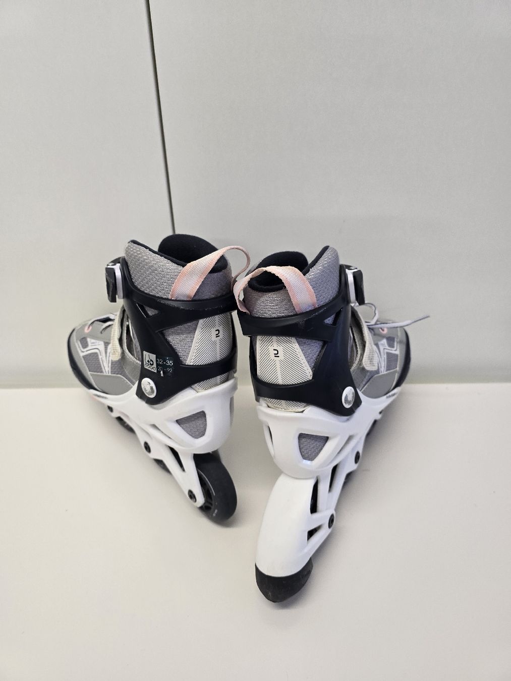 Pattini in linea & Pattini a rotelle: Inline Skates Gr.32-35 – Usato da St. Gallen venduto da CAPYCORP 4