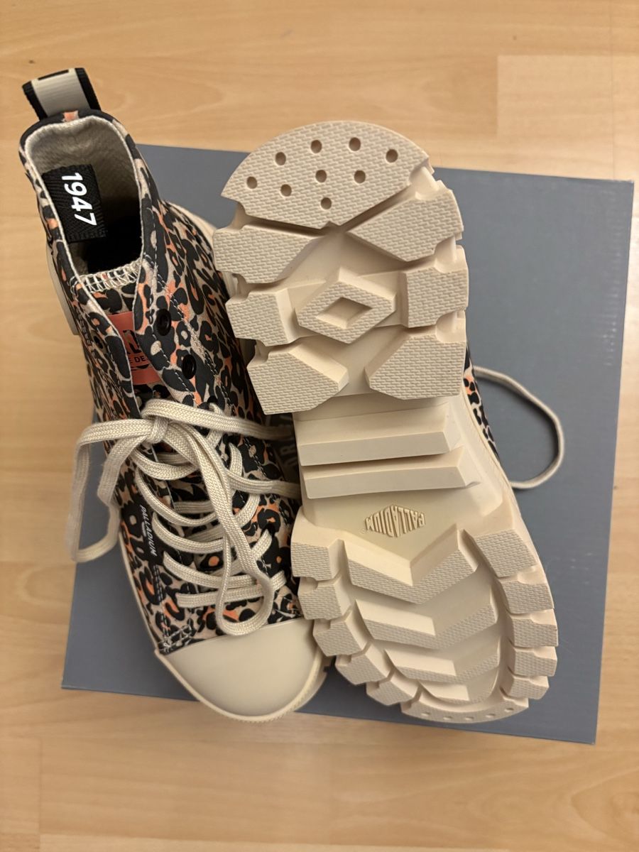 Scarpe da donna: Palladium Ankle Boot, Grösse 37 – Nuovo (secondo la descrizione) da Brütten venduto da gisela777 2
