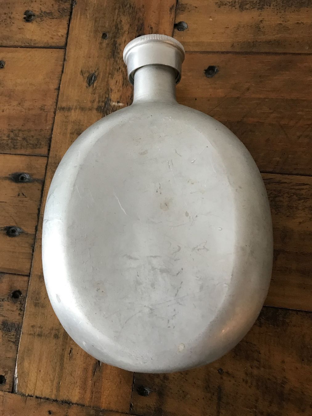 Attrezzatura & Pezzi di ricambio: Alte Flasche Feldflasche Aluminium – Usato da Rapperswil SG venduto da cosiba01