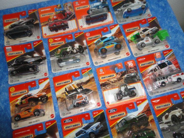 Matchbox Modellautos: AUTO  MATCHBOX 17 X – Neu und originalverpackt aus teufen von Donschabl 8