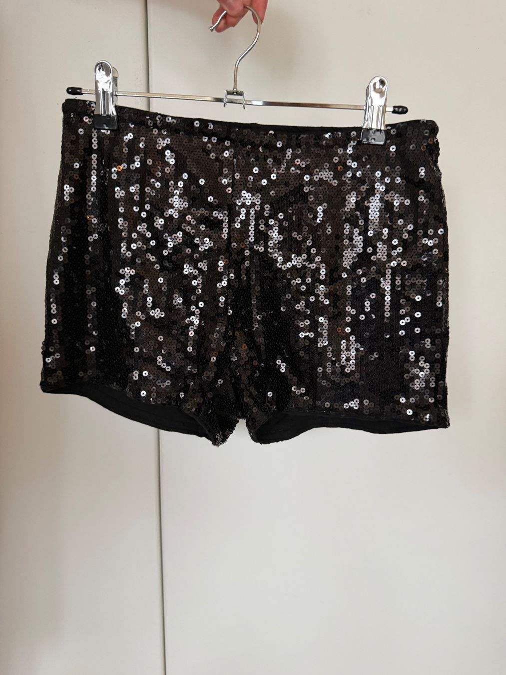 Tops: Short SHEIN pailleté – D'occasion à Bottens par lal_plz7