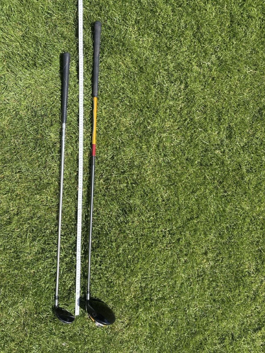Mazze & Set: PING Golftasche mit Regenschutz und 15 Schläger – Usato da Russikon venduto da Opportunity 9