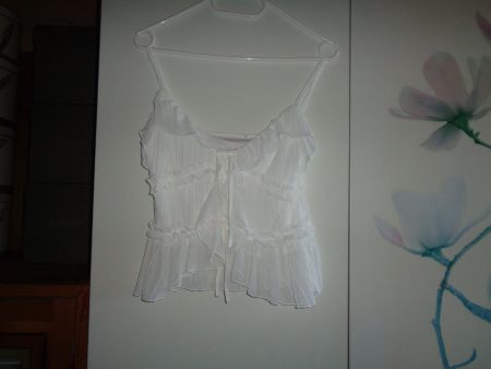 *** weisses Top *** / zum schnüren ab 1.00