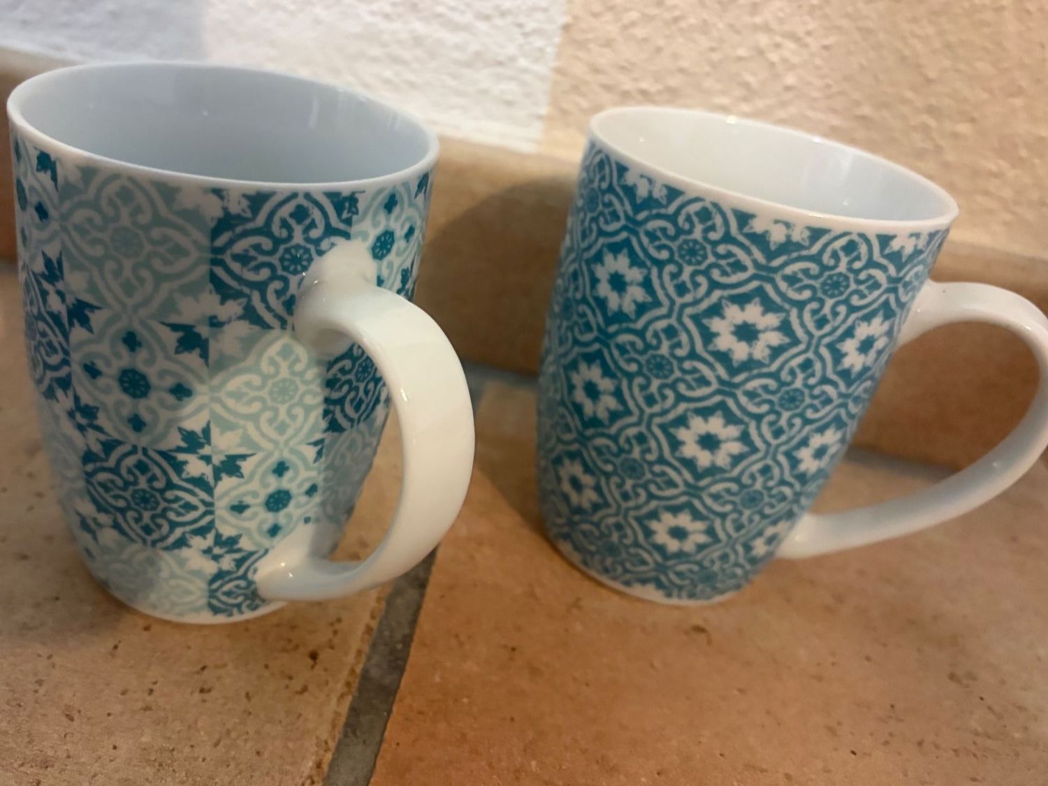Tazze: Zwei schöne Kaffeetassen - Mugs - gebraucht – Usato da Innerthal venduto da LadySwiss 2