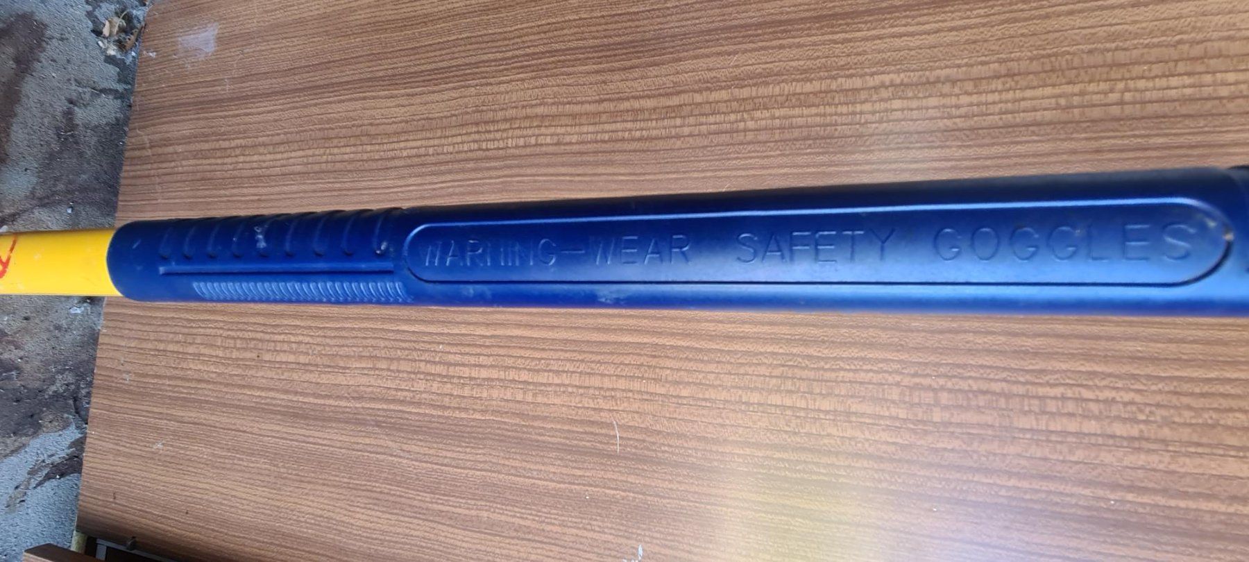 Tutti gli attrezzi: Axt, Sicherheitswerkzeug, Profi, 90 cm – Usato da Wattwil venduto da sconizzo 2