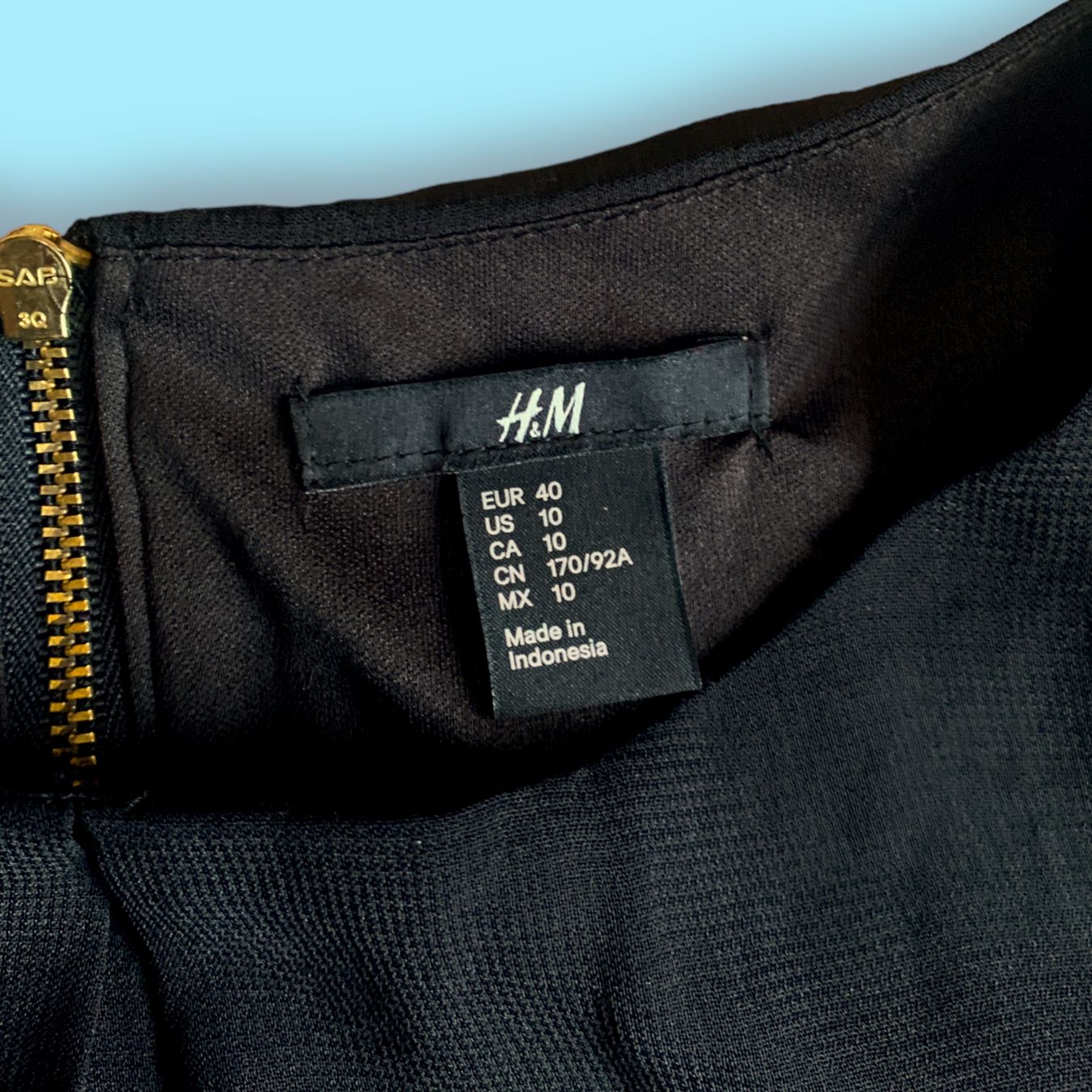 H&M Robes: Black flowy dress – D'occasion à Basel par demonbaby2222 3