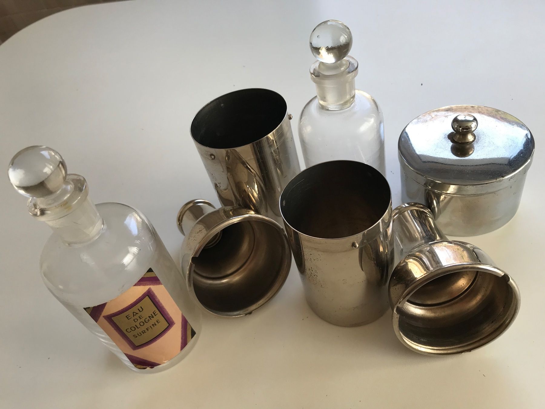 Flacons: Anciens flacons de voyage – Gebraucht aus Villeneuve VD von sim_q5hp 5