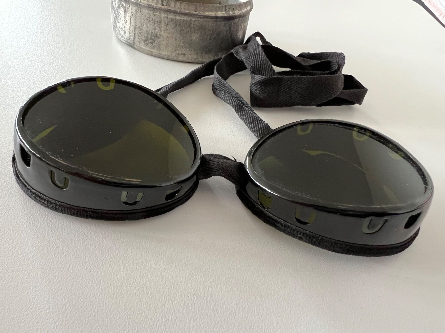 Occhiali & Lenti: Vintage Antike Schneebrille – Usato da Schaffhausen venduto da Sonne25 1