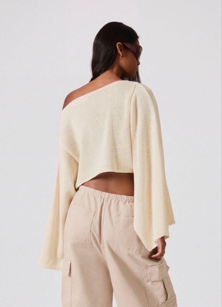 Bershka Pullover & Sweatshirts: Cropped Strickpullover Bershka – Neu (gemäss Beschreibung) aus Henau von martina_1998 1