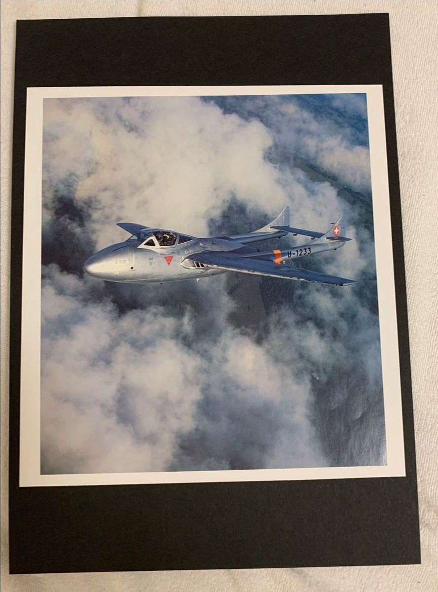 Posters & Illustrations: Print einer De Havilland DH-115 der Schweizer Luftwaffe – Neuf (Voir description) à Esslingen par Gargamel011