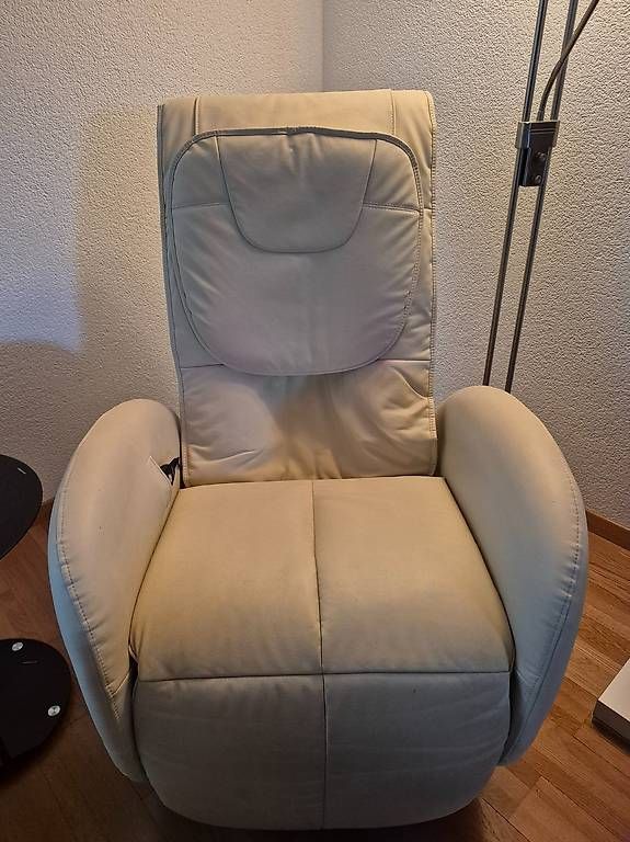 Poltrone: Massagestuhl – Usato da Dottikon venduto da Strizzi15