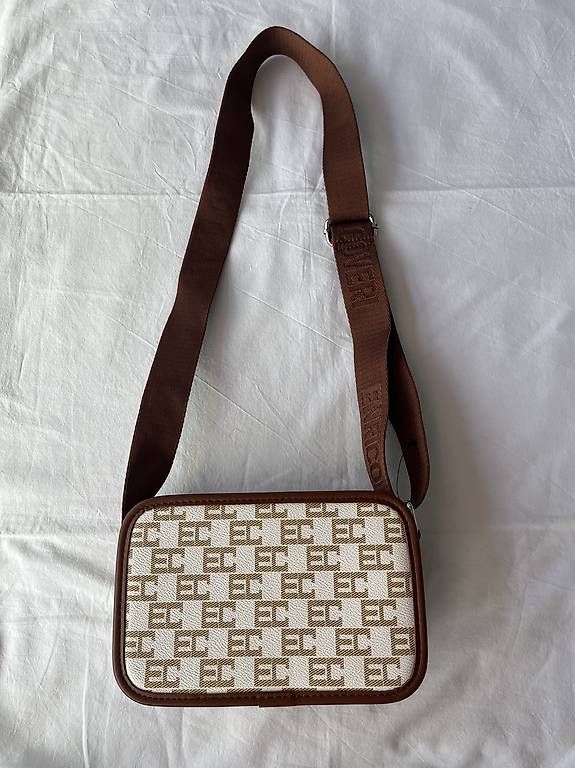 Taschen für Damen: Tasche – Gebraucht aus Bern von ela_hz6w 1
