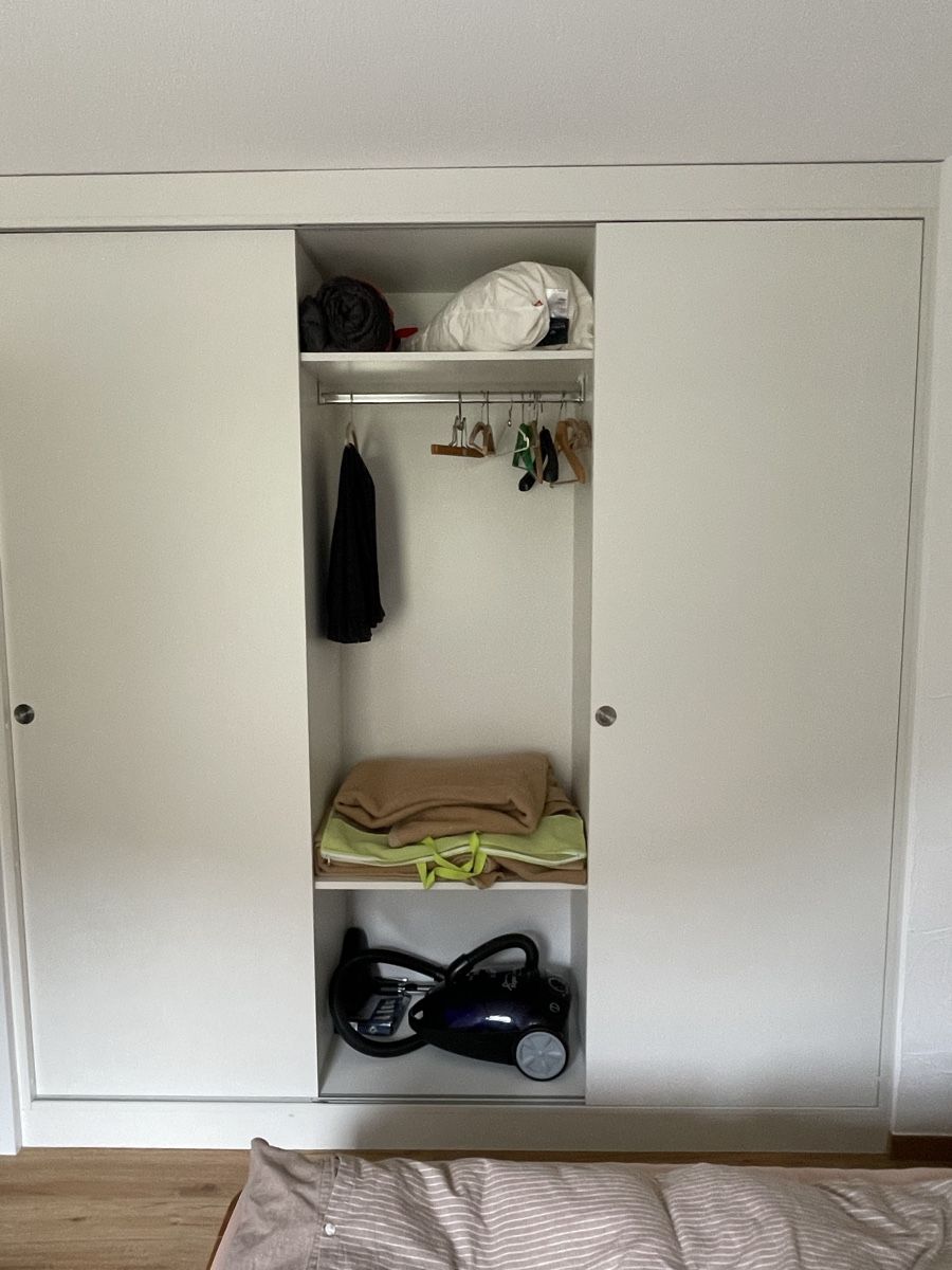 Armoires: Einbauschrank 3-teilig weiss – D'occasion à Oberägeri par samoth_b2f7 1