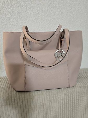 Michael Kors Handtasche aus Leder in Rosa