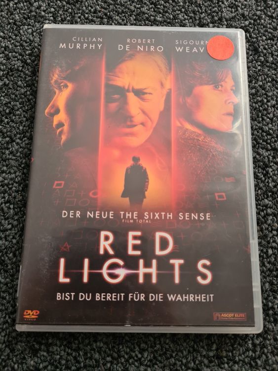 RED LIGHTS(12404) (Gebraucht) in Ruswil für CHF 1 – mit Lieferung auf ...