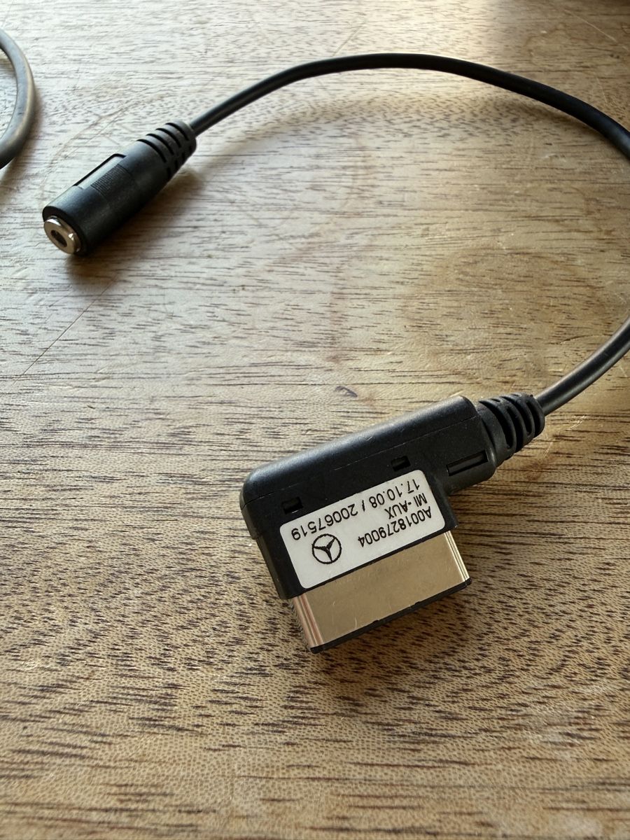 Mercedes-Benz Unità & Adattatore: Mercedes Adapter Aux – Usato da Zürich venduto da sh1000 1