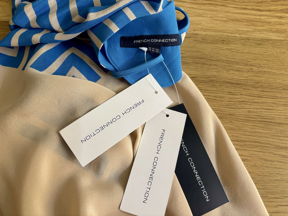 French Connection Tops: French Connection Top Seide – D'occasion à Baden par Tiffany6878 1