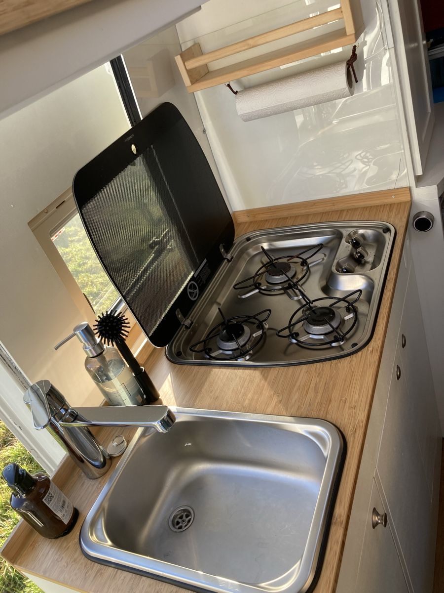 Peugeot Veicoli da campeggio: Campingbus frisch ab MFK – Usato da Wolfhausen venduto da Geissberg04 3