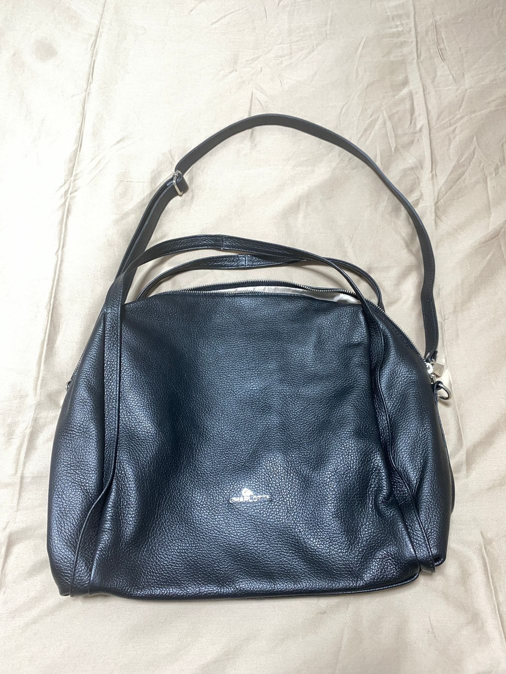 Borse da donna: Charlotte leather handbag – Usato da Vogorno venduto da dlwlsns 1