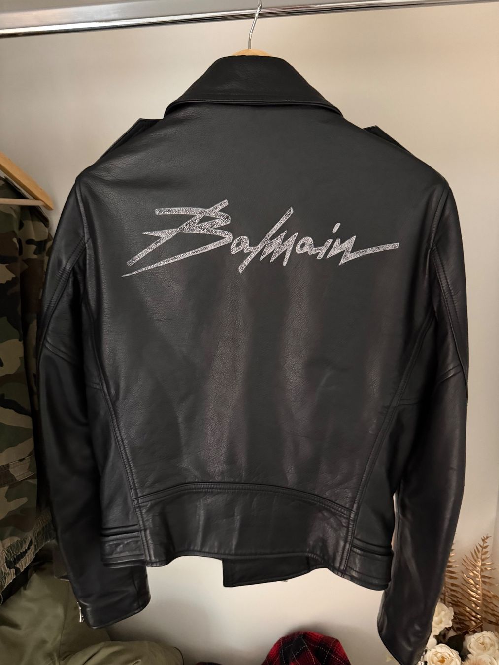 Balmain Jacken: (Finales Schnäppchen) Balmain Lederjacke – Gebraucht aus Langenthal von TrendHub 2