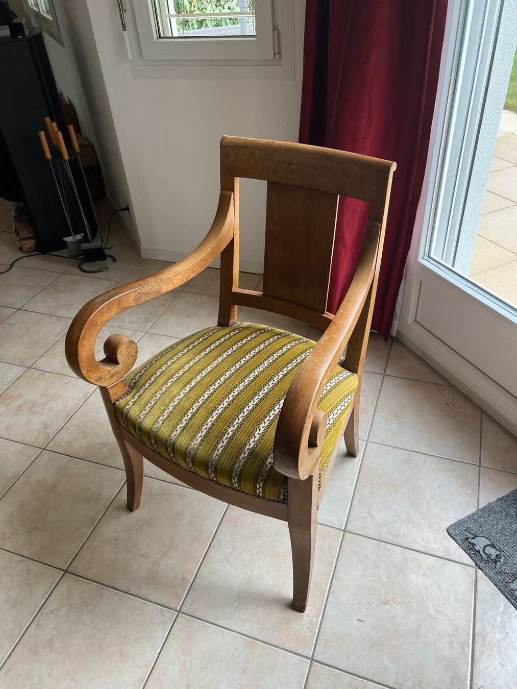 Poltrone: Fauteuil de salon, style Louis Philippe – Usato da Echallens venduto da sch_6ypq