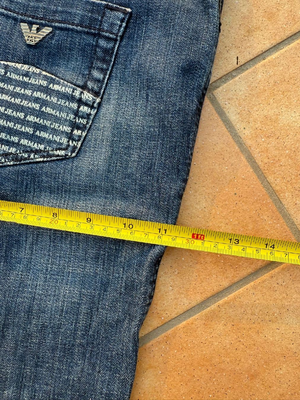 Armani Jeans: Armani Jeans Gr 50 – Usato da Waltenschwil venduto da Bodensee84 1