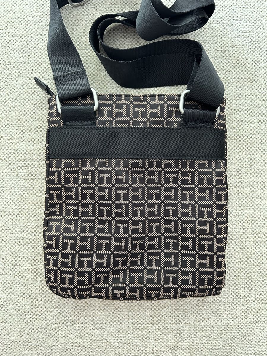Tommy Hilfiger Sacs femmes: Tommy Hilfiger Tasche – D'occasion à Chur par faja7000 4