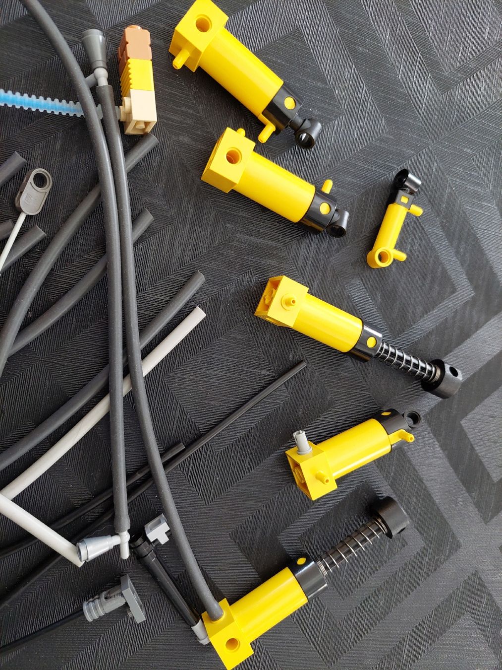 Lego Giocattoli: Lego Technic  Pneumatik Teile – Usato da Zetzwil venduto da sti_x9xf 1