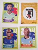 4 x Carte Panini CPV16 + NZL2 + JPN1 + URU15
